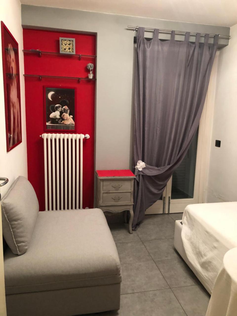 Tremezzina Appartamento Red & Grey Меццегра Экстерьер фото